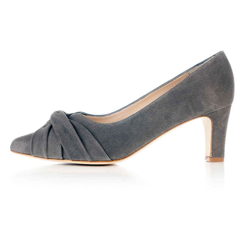 Lola Extra-Wide Fit Court Shoe – Grey Suede