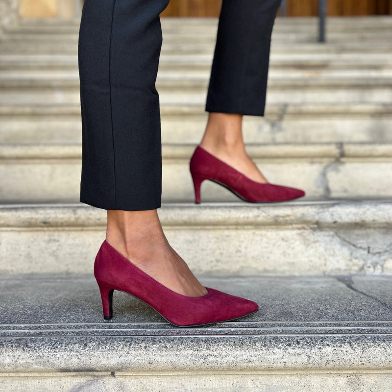 Wide fit burgundy shoes