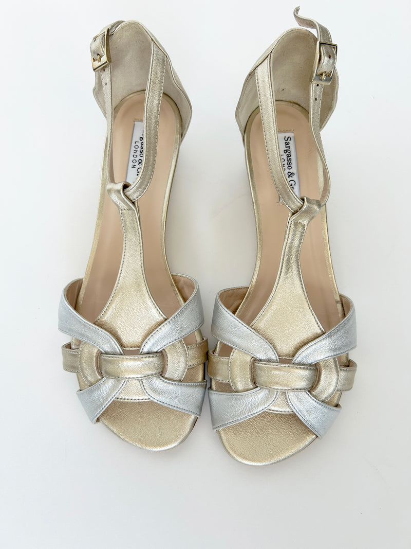 PRE-PRODUCTION SAMPLE -T-bar Sandal Gold (SAMPLE SALE)