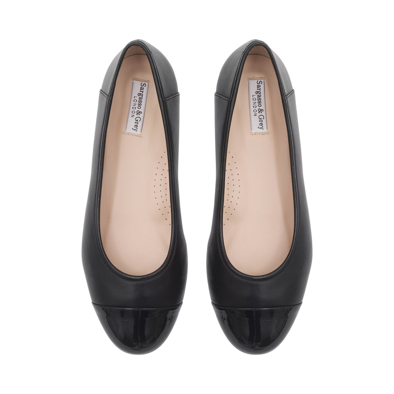 Capella Extra-Wide Fit Flats - Black Leather