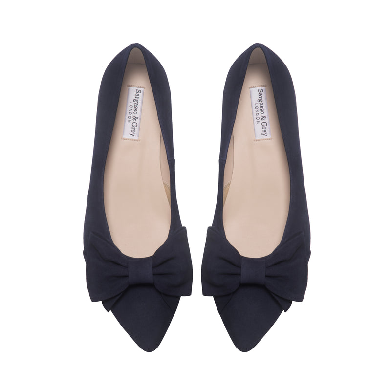 Dionne Wide Fit Bow Flats in Navy Suede – Sargasso and Grey
