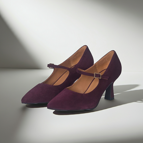 Elsa Wide Fit Court Shoe – Burgundy Suede