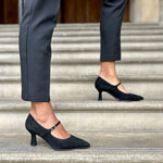 Elsa Wide Fit Court Shoe – Black Suede