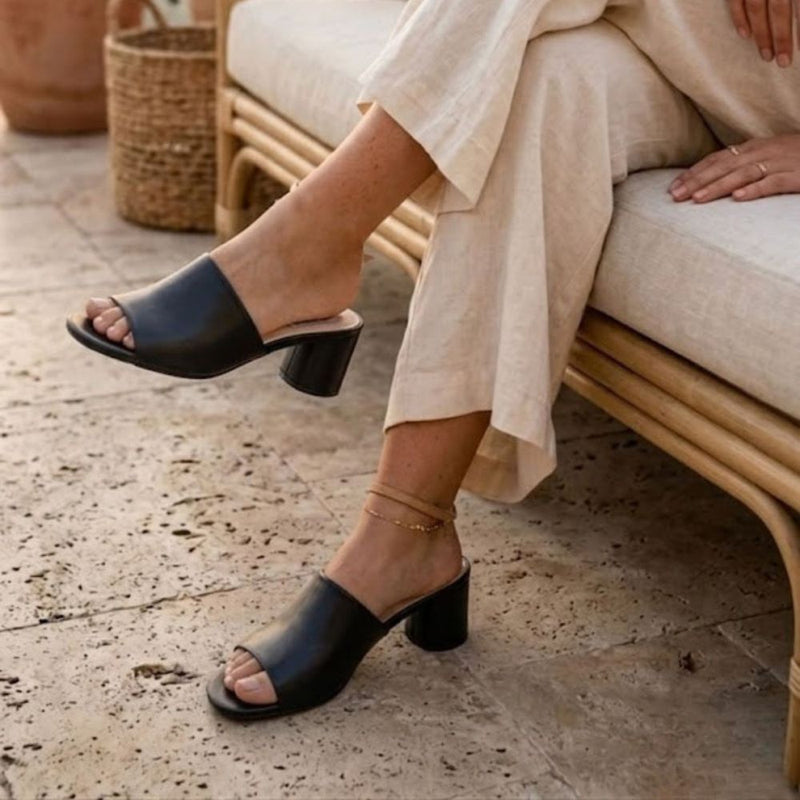 Fiona Black Leather Extra-Wide Fit Mules – Sargasso and Grey