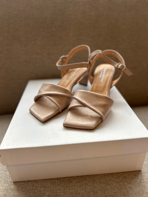 PRE-PRODUCTION SAMPLE - Square Toe Sandal - Nude Pink Leather