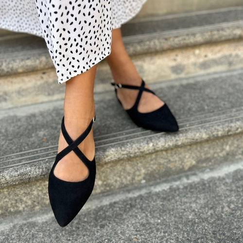Kitty Extra-Wide Fit Flats - Black Suede