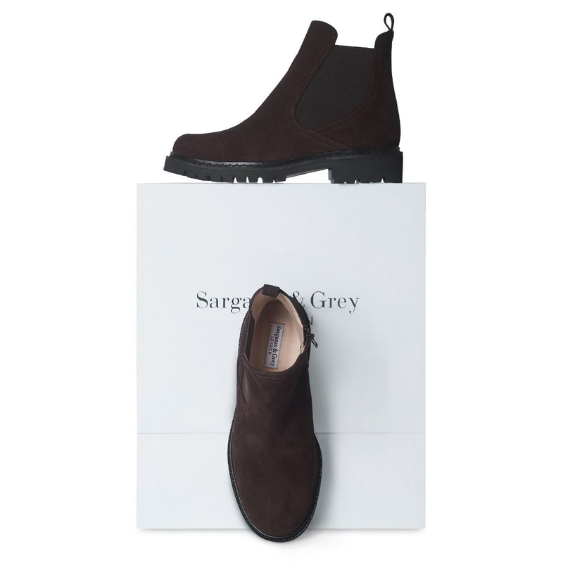 Koto - Extra-Wide Fit Chelsea Boots - Brown Nubuck Suede
