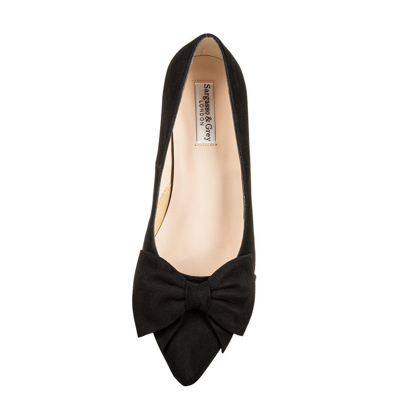 Lori Extra-Wide Fit Court Shoe – Black Suede