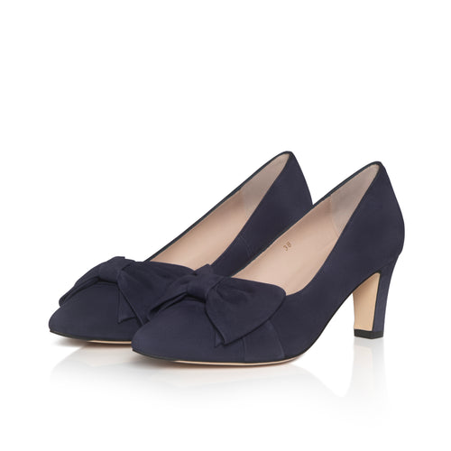 Lori Extra-Wide Fit Court Shoe – Navy Suede