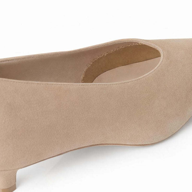 Extra-wide Fit Almond Suede Kitten Heels – Sargasso and Grey
