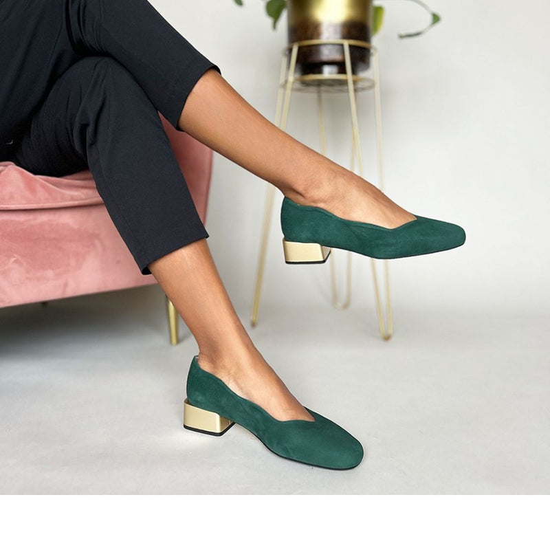 Olivia Wide Fit Pumps – Green Suede