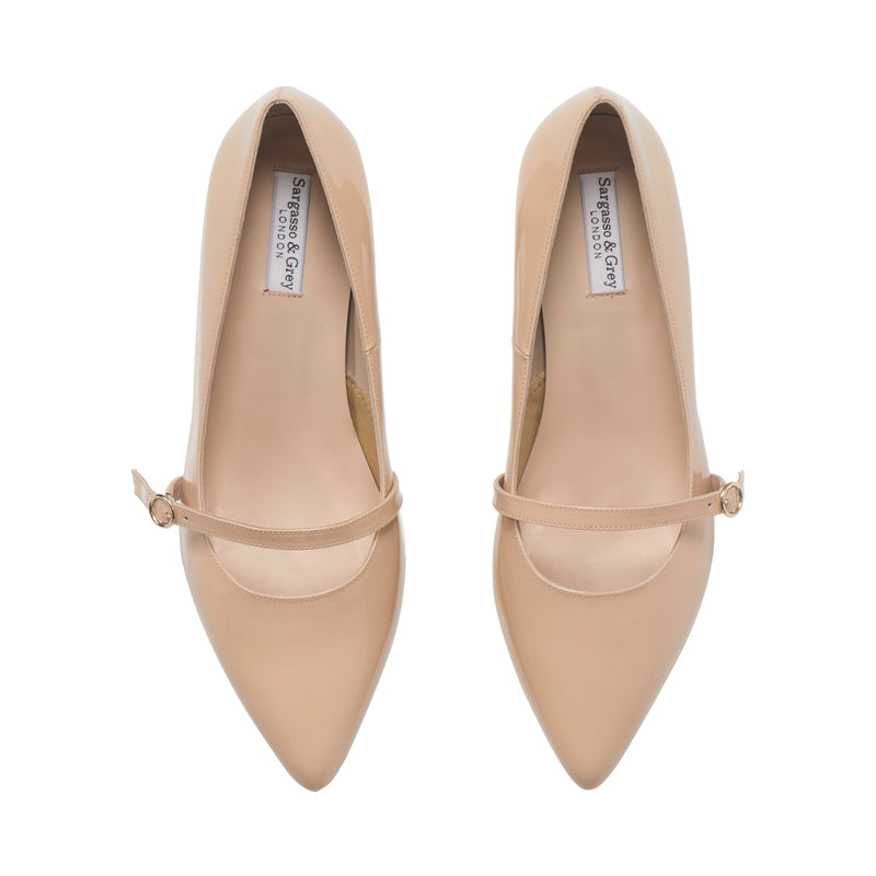 Stevie Extra-Wide Fit Court Shoe – Nude Patent Leather