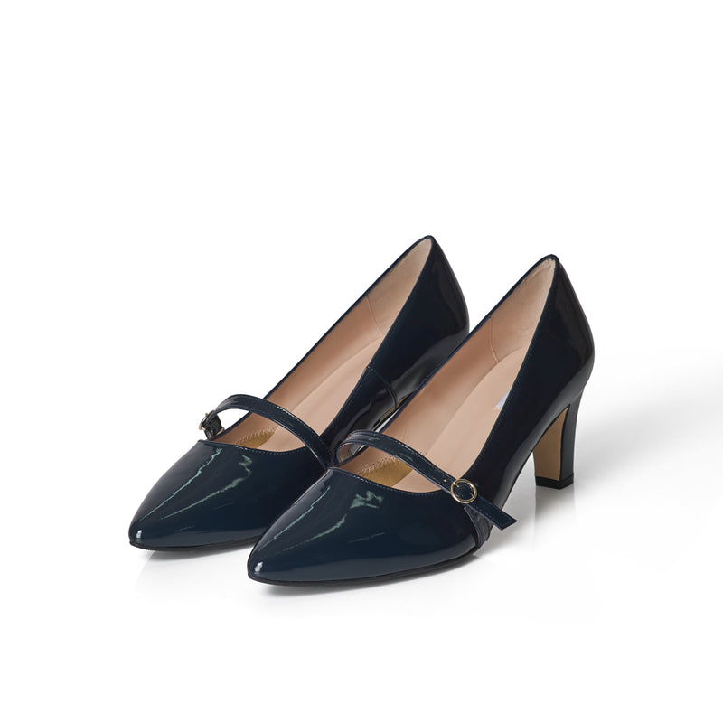 Stevie Extra-Wide Fit Court Shoe – Navy Patent Leather