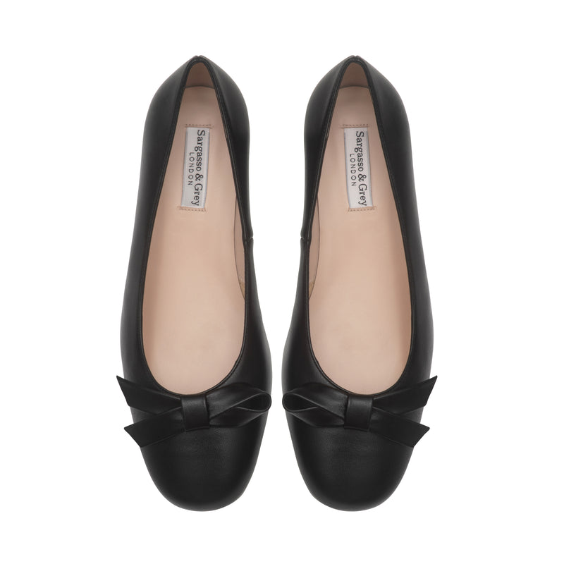 Tamsin Extra-Wide Fit Courts - Black Leather