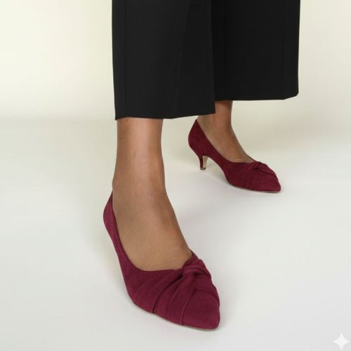 Tandi Extra-Wide Fit Kitten Heels - Burgundy Suede