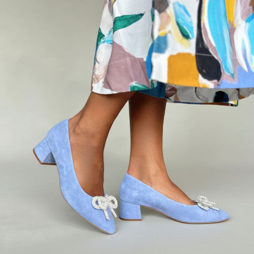 Tess Extra-Wide Fit Heels With Pearl Bow - Light Blue Suede