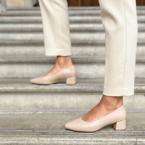 Tori Extra-Wide Fit Courts - Almond Leather