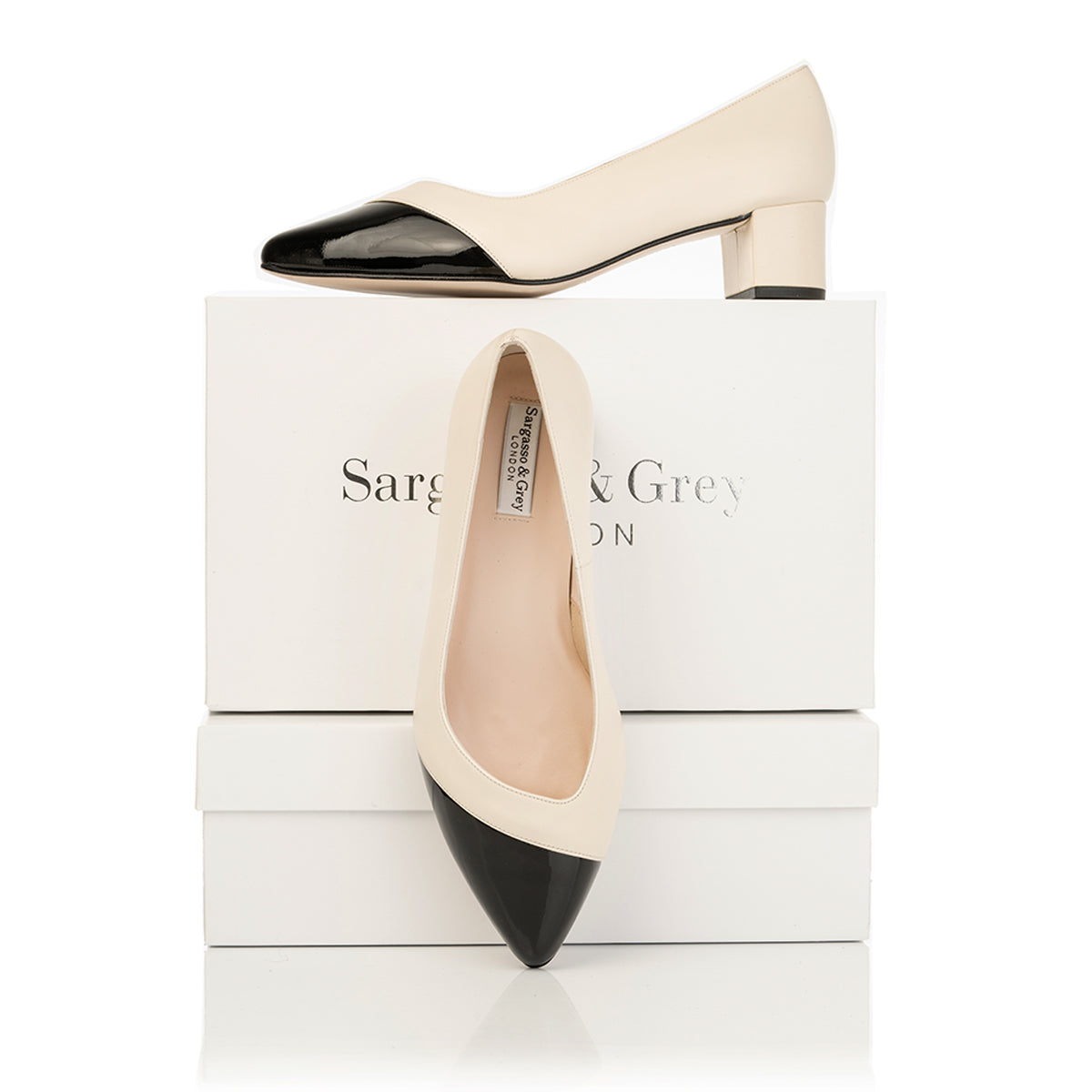 Wide Fit Court Shoes Leather & Suede Wide Fit Court Shoes