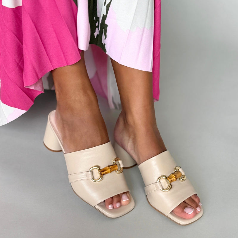 Amanda Extra-Wide Fit Mules - Almond Leather