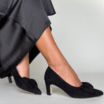 Lori Extra-Wide Fit Court Shoe – Black Suede