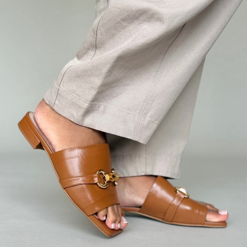 Miley Extra-wide Fit Sandals - Tan Leather