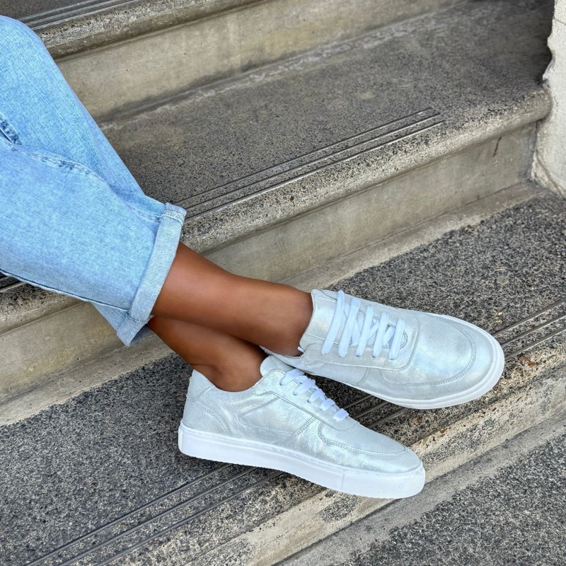 Emma Wide Fit Trainers - Silver Leather