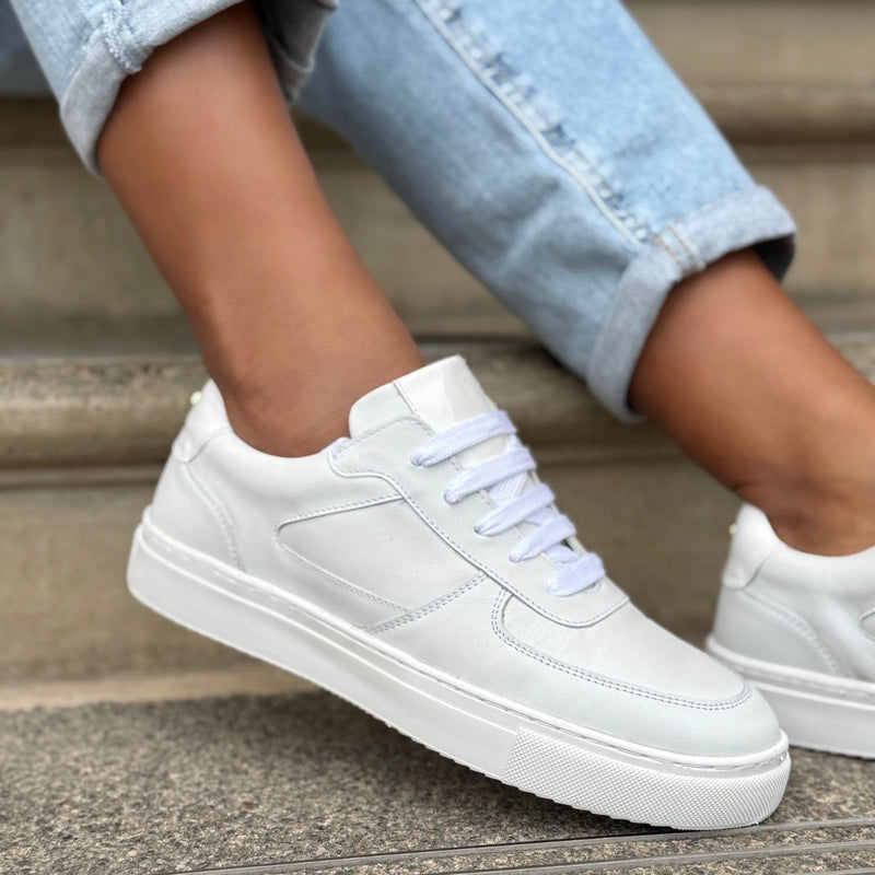 Emma Wide Fit Trainers - White Leather