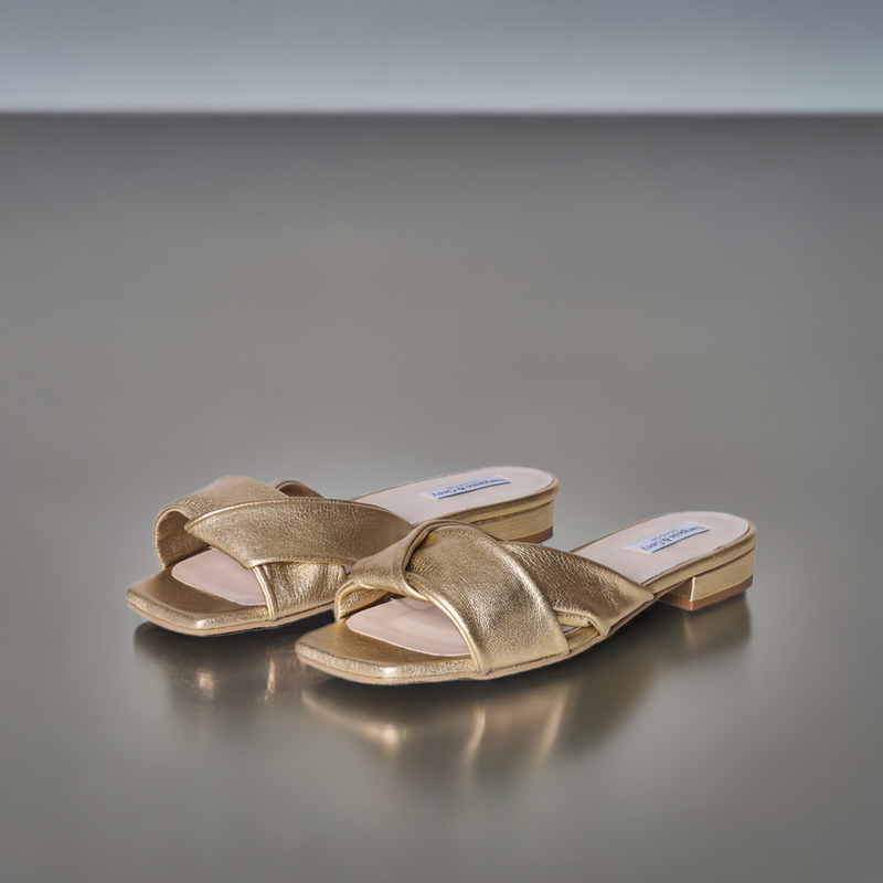 Missy Extra Wide Fit Sandals - Gold Leather