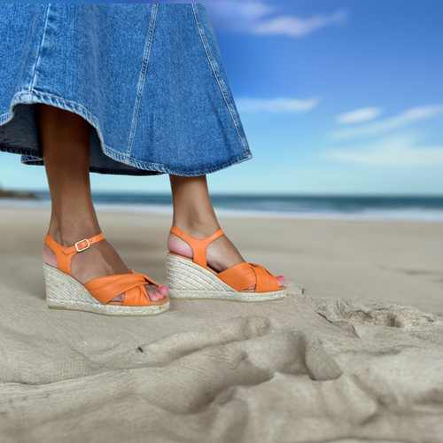 Bertie - Wide Fit Wedge Sandal - Burnt Orange