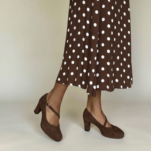Clare Wide Fit Platform Courts - Brown Suede