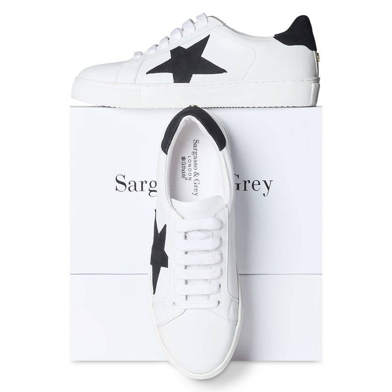 Ezi Wide Fit Trainers - Black Suede Star