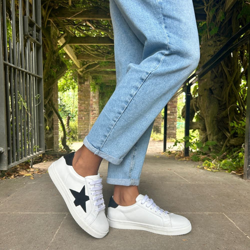 Ezi Wide Fit Trainers - Black Suede Star