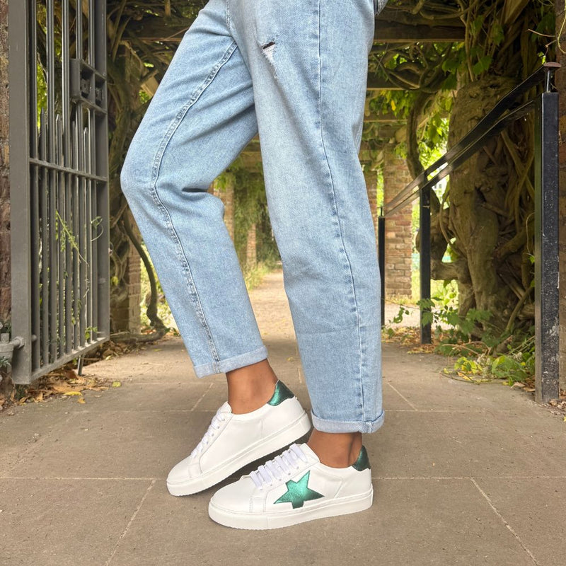 Ezi Wide Fit Trainers - Green Metallic Star