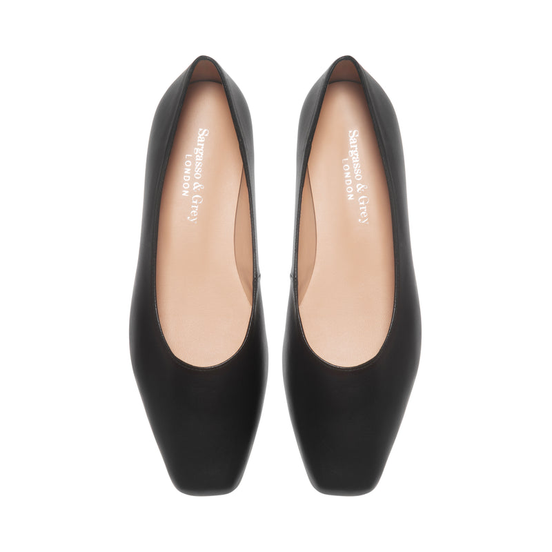 Hepburn Wide Fit Ballet Flats - Black Leather