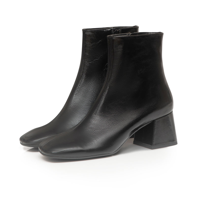 Jenna Wide Fit Boots - Black Shine Leather