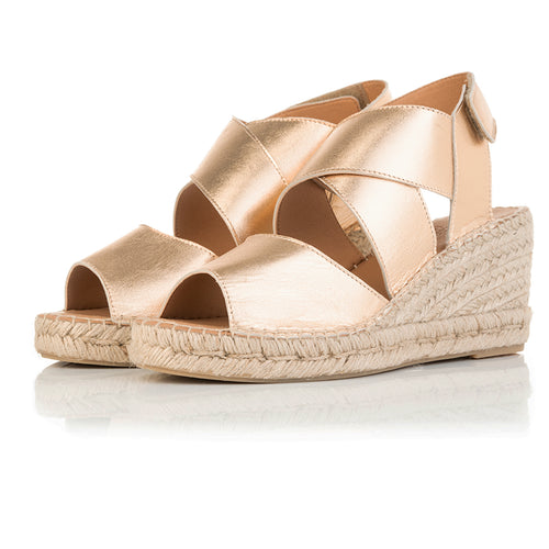 PAST SEASON SECONDS - Ciara - Wide Fit Wedge Sandal - Gold Leather