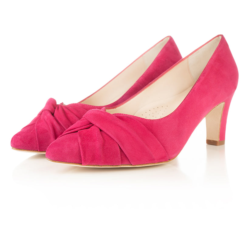 Lola Extra-Wide Fit Court Shoe – Fuchsia Suede