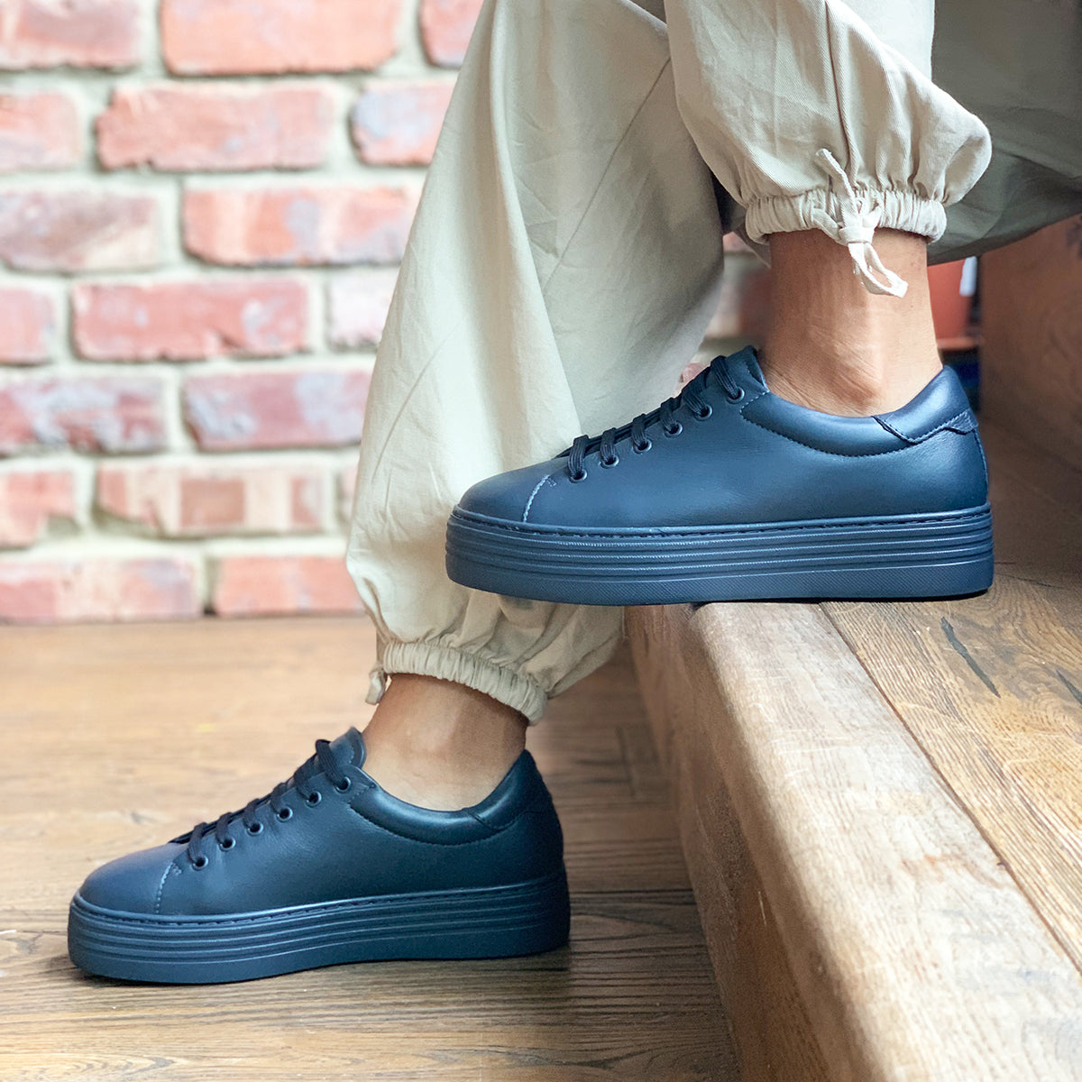 comfortable wide fit trainers
